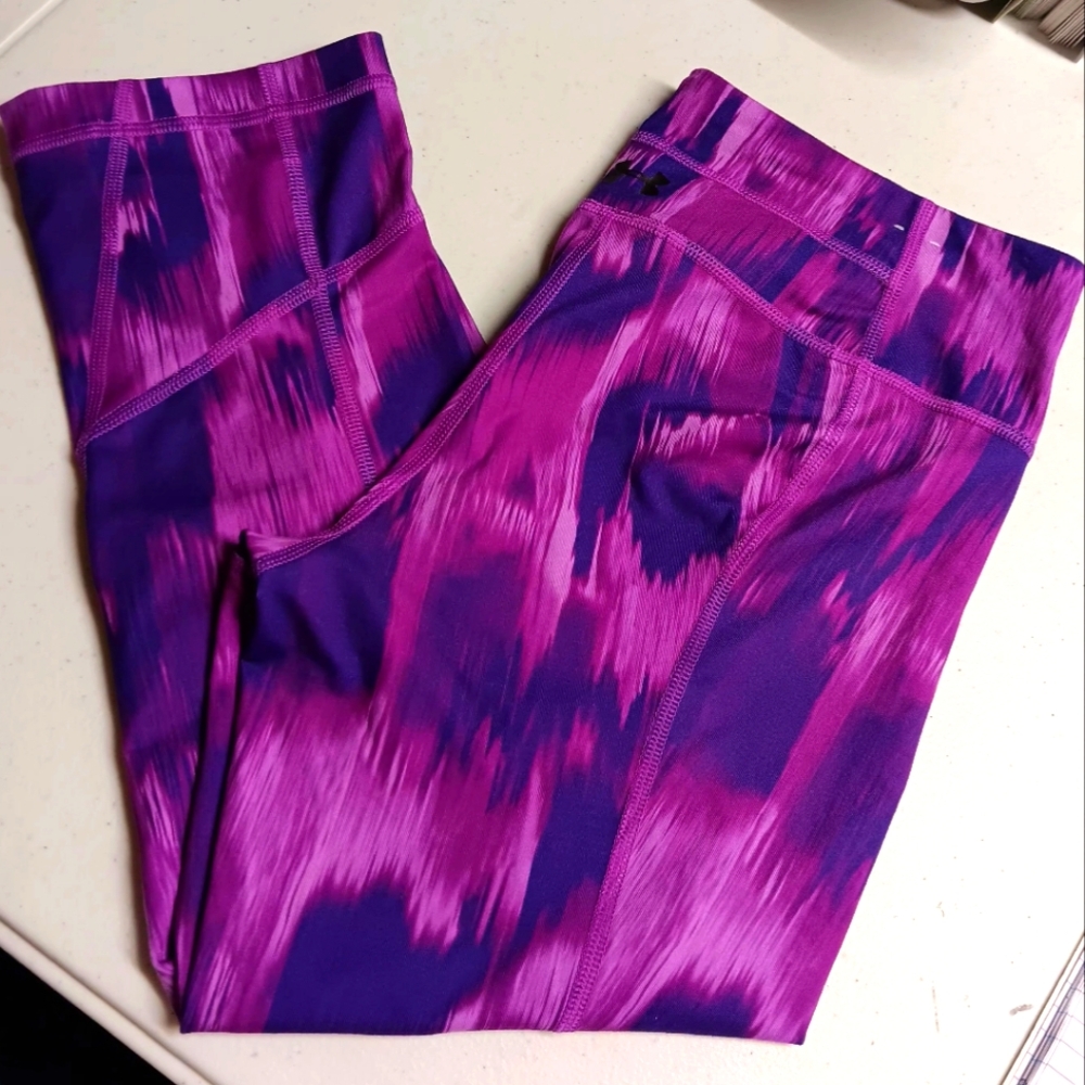Under Armour Purple and Black Allseason Gear Leggings Capris Length